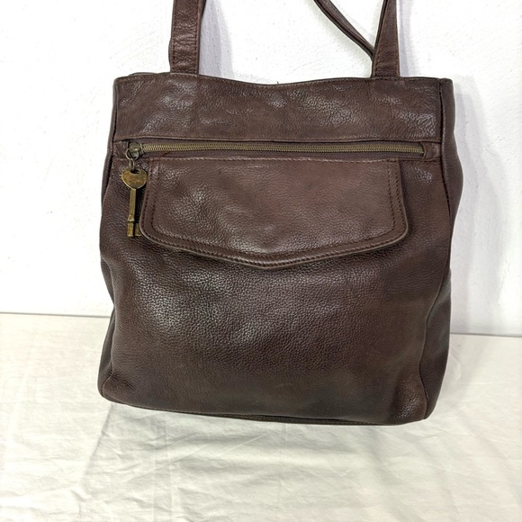 FOSSIL Vintage Brown Leather Shoulder Bag Purse Key Minimalist Neutral Boho - Picture 16 of 16